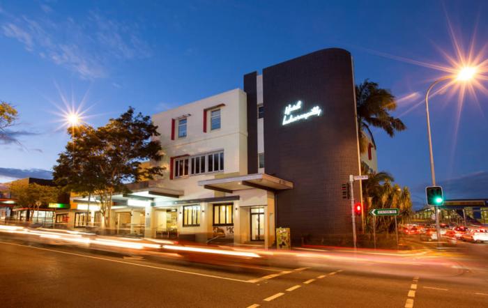 Hotel Indooroopilly