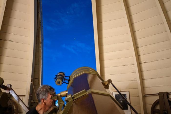 Stellar Nights: Guided Tours at Melbourne Observatory