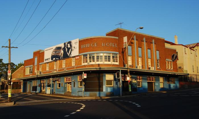 The Bridge Hotel - Rozelle