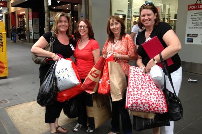 Melbourne Bargain Shopping Tour