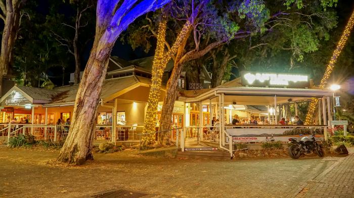 Rattle n Hum Bar & Grill - Palm Cove