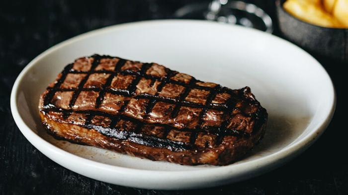 Steakhouse Dinner With Wine