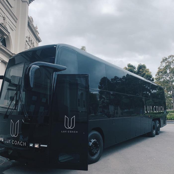 Luxcoach