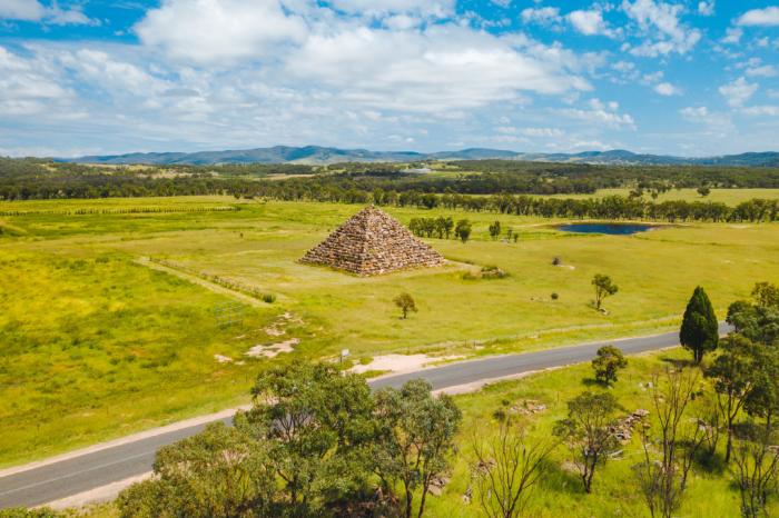 Ballandean Pyramid