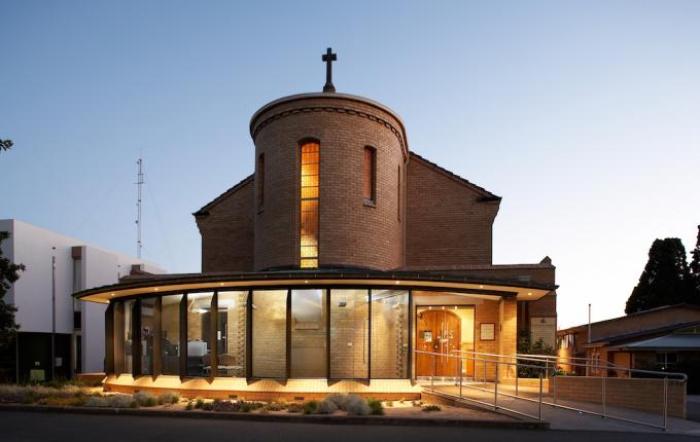 St Peter's Anglican Church | Box Hill