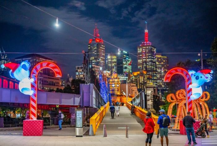 Christmas at Queensbridge Square